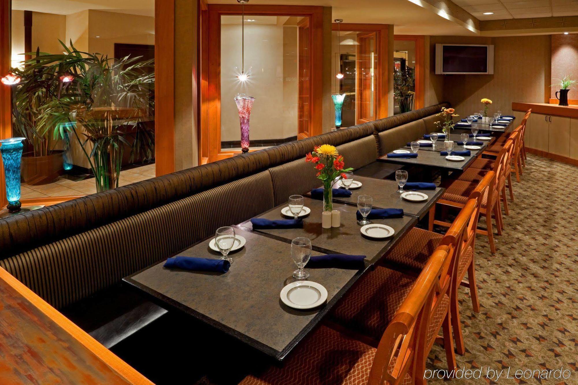 Red Lion Hotel Άλμπανι Εστιατόριο φωτογραφία